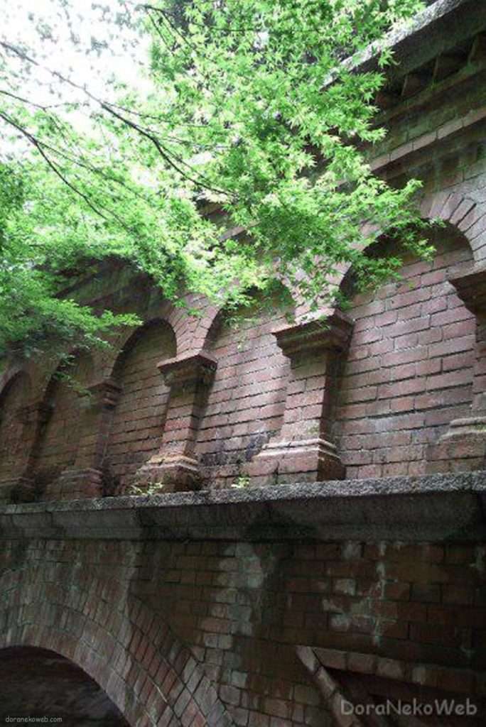 水路閣(京都市)