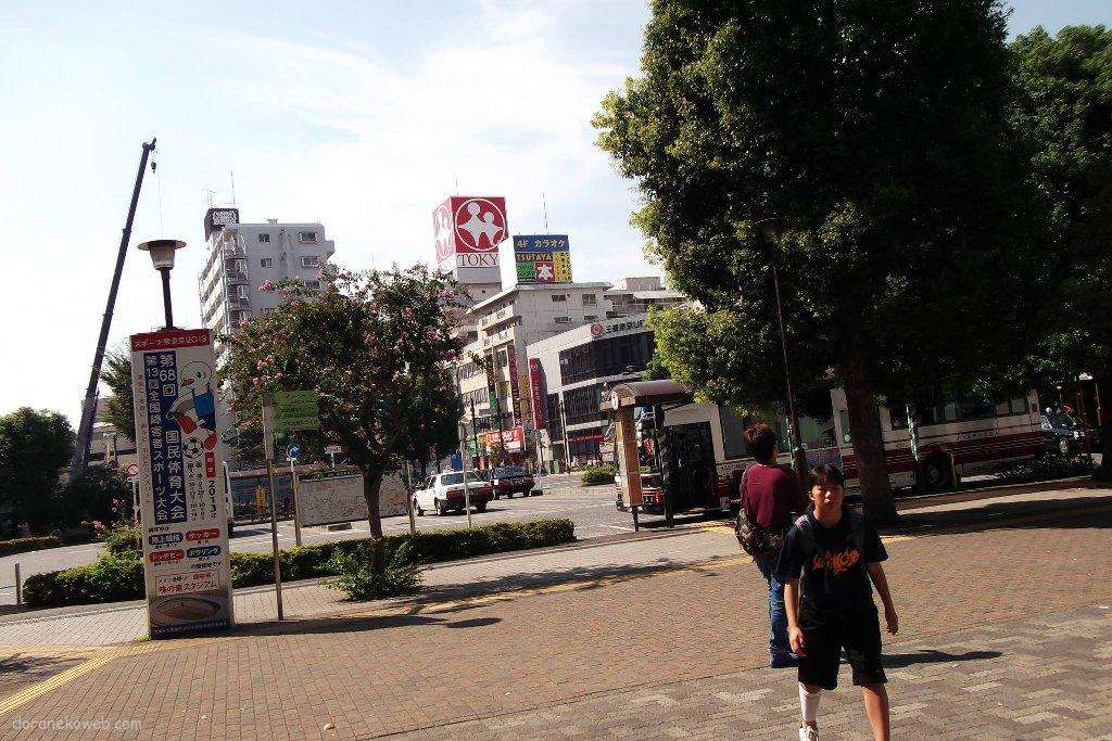 調布駅前(調布市)