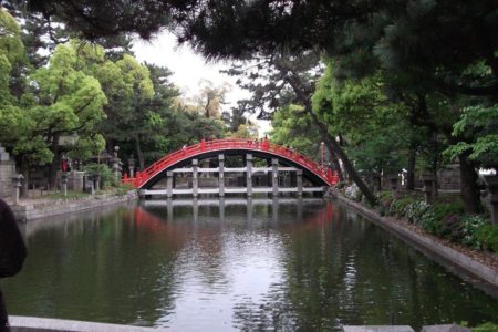 住吉大社は、大阪府大阪市住吉区住吉にある神社。