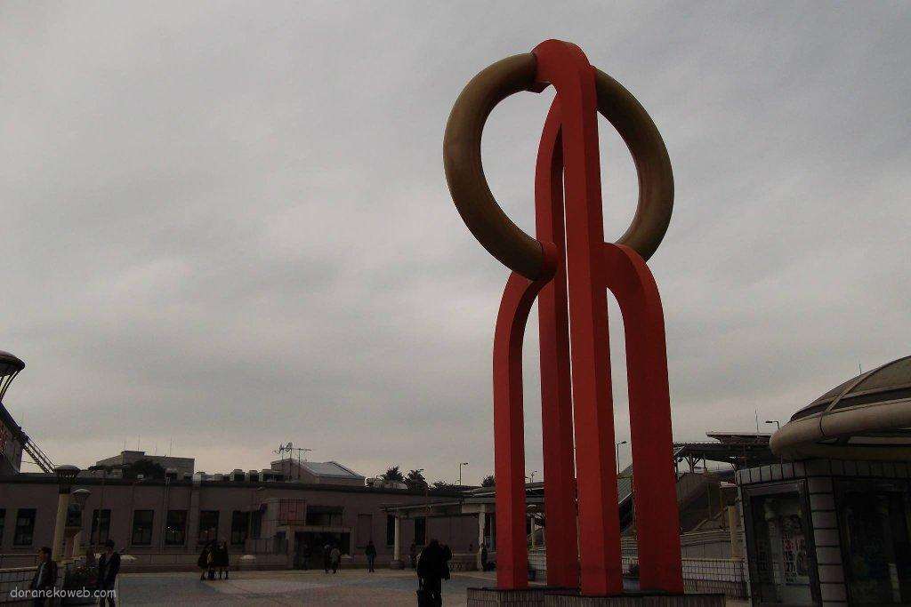 モニュメント@上野駅前