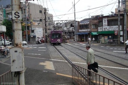 西院駅は、京都府京都市にある阪急電鉄・京福電気鉄道の駅。
