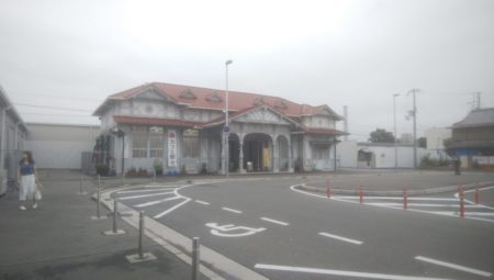 再訪、浜寺公園駅。