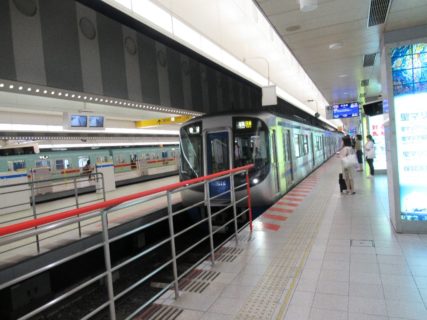 西鉄福岡（天神）駅は、福岡市中央区天神二丁目にある西鉄天神大牟田線の駅。