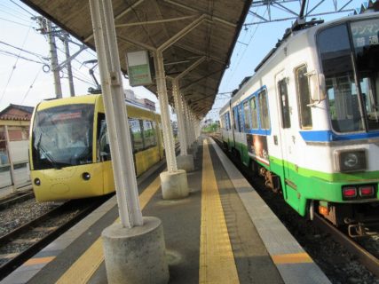 越前武生駅は、福井県越前市府中三丁目にある、福井鉄道の駅。
