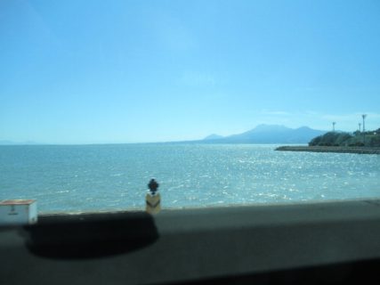 長崎本線、有明海沿いの車窓から。