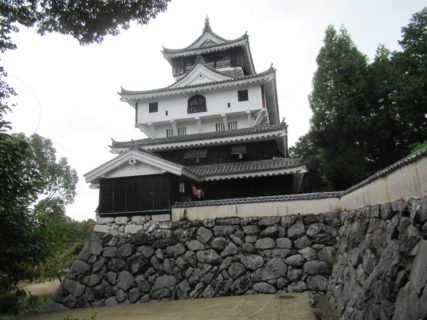 岩国城天守閣、正確には岩国城天守台跡です。