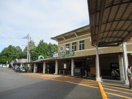 高野山駅は、和歌山県伊都郡高野町にある、南海鋼索線の駅。