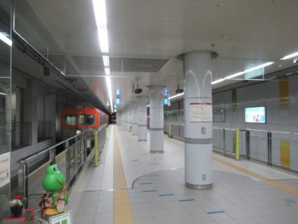 北鉄金沢駅は、石川県金沢市にある北陸鉄道浅野川線の駅。