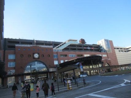 大分駅は、大分県大分市要町1番1号にある、JR九州の駅。