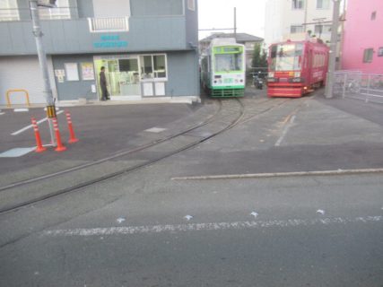 競輪場前停留場は、愛知県豊橋市東田町にある豊橋鉄道東田本線の停留場。