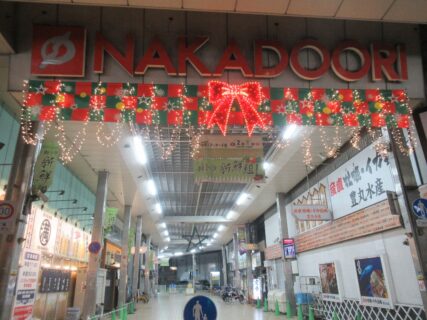 岩国の中通りなるアーケード商店街ってか繁華街。