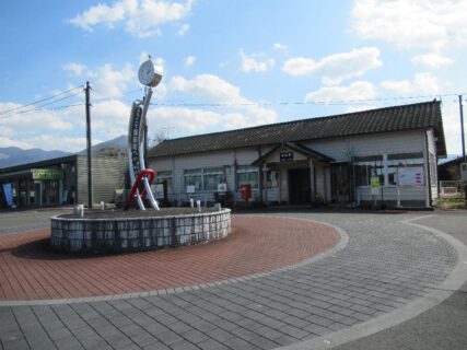 湯前駅は、熊本県球磨郡湯前町にある、くま川鉄道の駅。