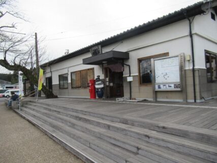 明智駅は、岐阜県恵那市明智町にある明知鉄道明知線の駅。