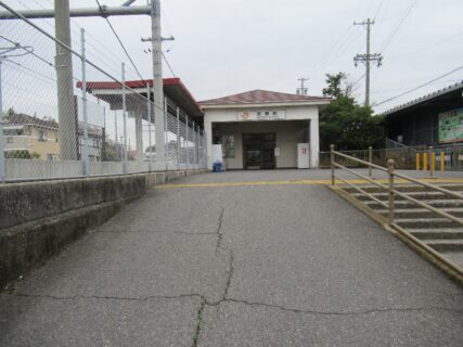 武豊駅は、愛知県知多郡武豊町字金下にある、JR東海武豊線の駅。