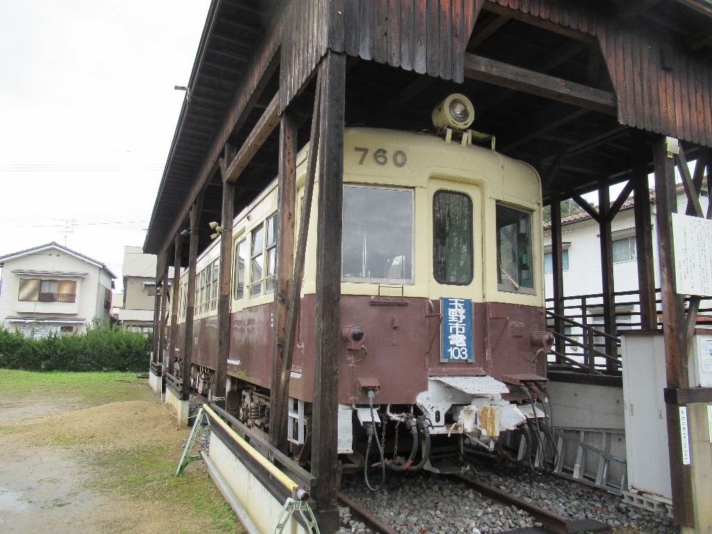 JealousGuy@DoraNekoWeb玉野市営電気鉄道は、かつて宇野駅から玉遊園地前駅を結んでいた。