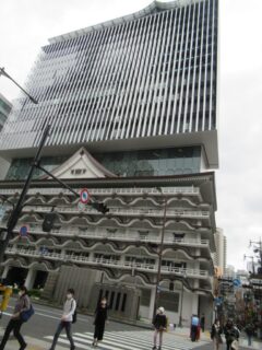 初代新歌舞伎座跡地に建った、ホテルロイヤルクラシック大阪。