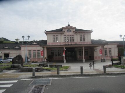 日光駅は、栃木県日光市相生町にある、JR東日本日光線の駅。