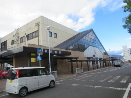 新前橋駅は、群馬県前橋市古市町にある、JR東日本の駅。