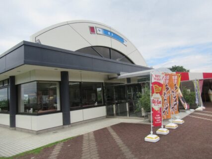 豊浜SAは、香川県観音寺市豊浜町箕浦にある高松道のサービスエリア。