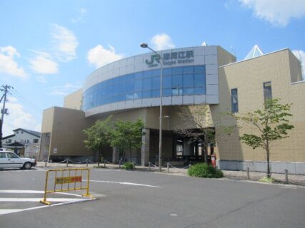 寒河江駅は、山形県寒河江市本町一丁目にある、JR東日本左沢線の駅。