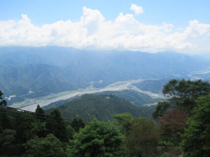 身延山ロープウェイ奥之院駅からの眺望。