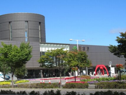 函館駅は、北海道函館市若松町にある、JR北海道函館本線の駅。