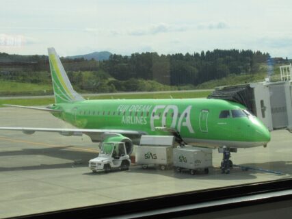 青森空港からFDAで神戸空港に戻ります。