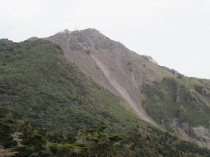 雲仙普賢岳付近の噴火で出来た平成新山。