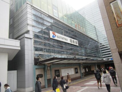 横浜駅は、横浜市西区にある、6社局が乗り入れているターミナル駅。