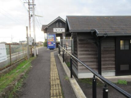 旅伏駅は、島根県出雲市西代町に位置する、一畑電車北松江線の駅。