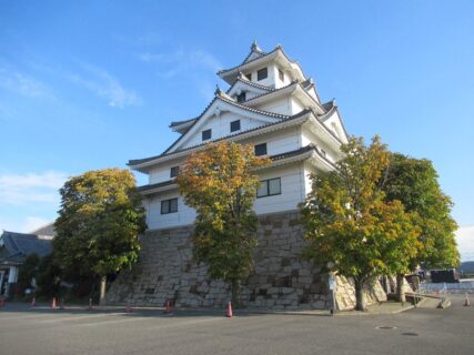 今や観光名所となった感のある、お菓子の壽城。