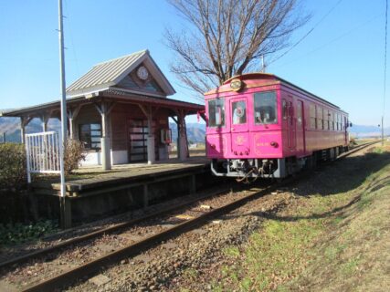見晴台駅は、熊本県阿蘇郡南阿蘇村にある、南阿蘇鉄道高森線の駅。