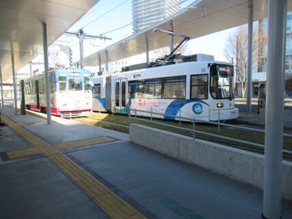 リニューアル工事が終了した熊本駅前電停の再訪でございます。