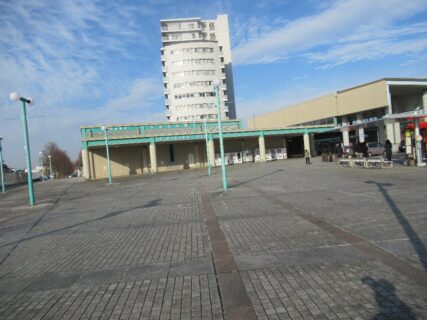 ちはら台駅は、千葉県市原市ちはら台西一丁目にある、京成電鉄の駅。