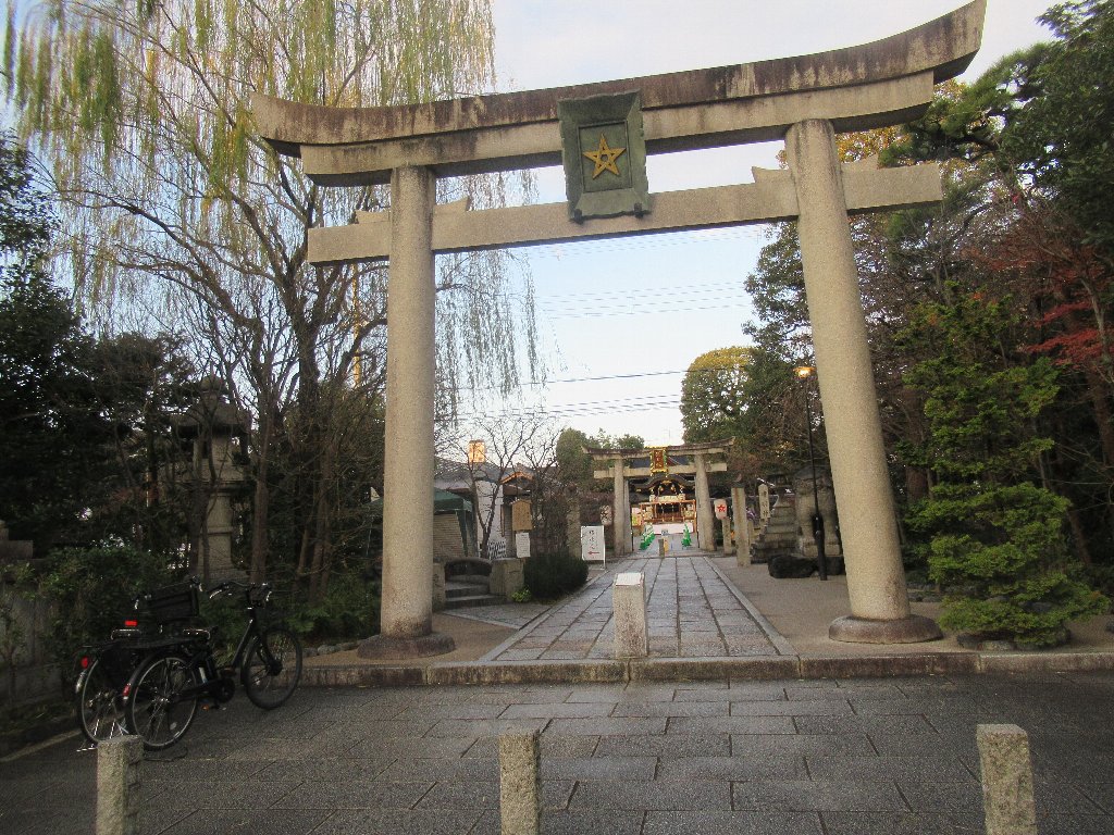 晴明神社は、京都市上京区晴明町にある神社。