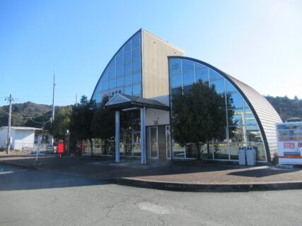 二見浦駅は、三重県伊勢市二見町三津にある、JR東海参宮線の駅。