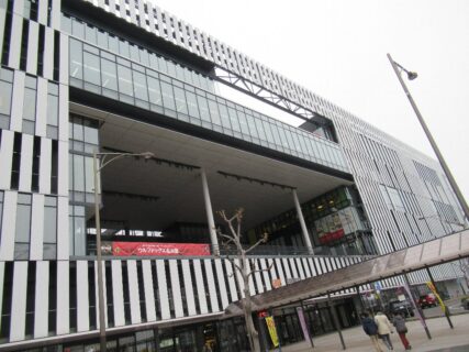 尾張一宮駅は、愛知県一宮市栄三丁目にある、JR東海東海道本線の駅。