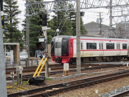 須ヶ口駅は、愛知県清須市須ケ口駅前一丁目にある、名古屋鉄道の駅。