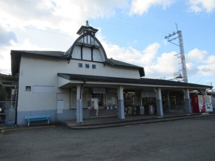 淡輪駅は、大阪府泉南郡岬町淡輪にある、南海電鉄南海本線の駅。