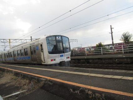 鍋島駅は、佐賀市鍋島町にある、JR九州・JR貨物の長崎本線の駅。