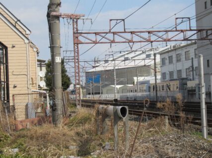 徳庵駅は、大阪府東大阪市稲田上町1丁目にある、JR西日本片町線の駅。