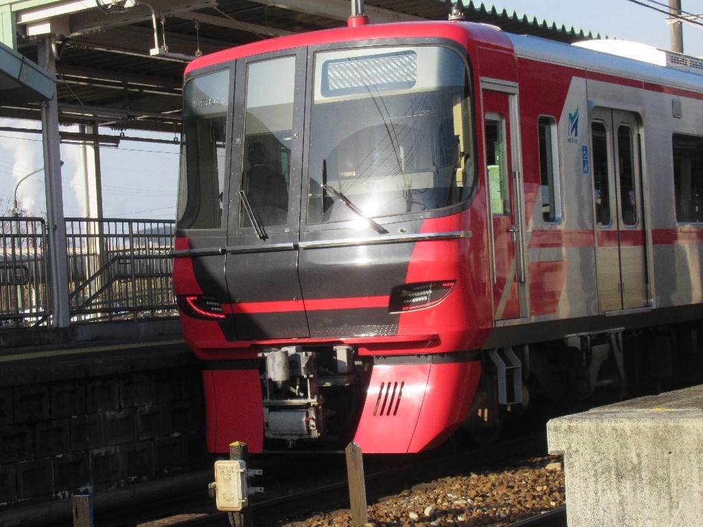 日本ライン今渡駅は、岐阜県可児市今渡にある、名古屋鉄道広見線の駅。