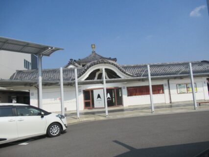 安土駅は、滋賀県近江八幡市安土町にある、JR西日本東海道本線の駅。