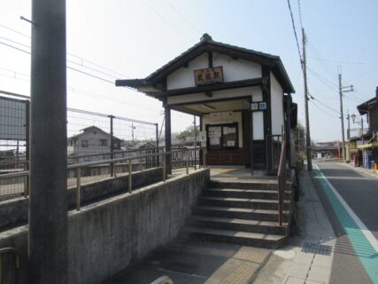 武佐駅は、滋賀県近江八幡市長光寺町にある、近江鉄道八日市線の駅。