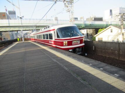 今宮戎駅は、大阪市浪速区敷津東三丁目2番11号にある、南海電気鉄道の駅。
