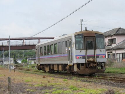 美祢駅は、山口県美祢市大嶺町東分字平城にある、JR西日本美祢線の駅。