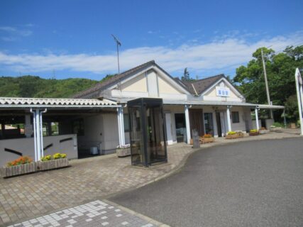 栗田駅は、京都府宮津市上司にある、京都丹後鉄道宮津線の駅。