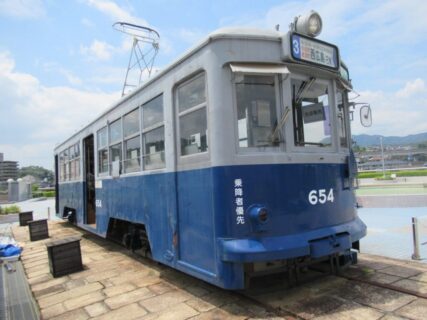 広島電鉄650形電車654号車は、被爆電車として知られております。