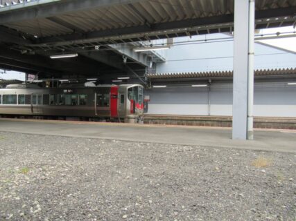 廿日市駅は、広島県廿日市市駅前にある、JR西日本山陽本線の駅。