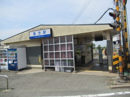 蒲池駅は、福岡県柳川市蒲生にある、西鉄天神大牟田線の駅。